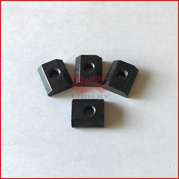 Đai ốc 1 lỗ dày